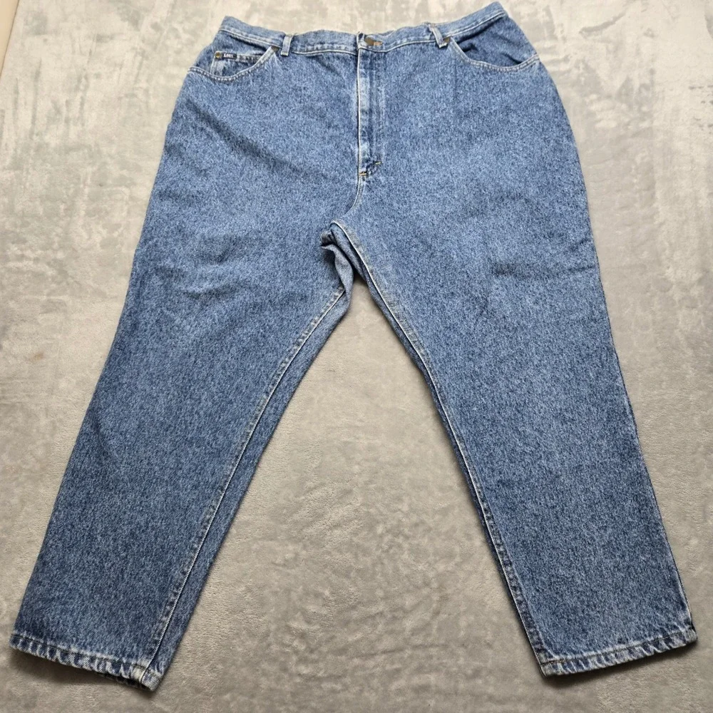 Lee Riders Vintage High Waisted Mom‎ Jeans Medium Wash Blue Tapered Leg 39x26.5